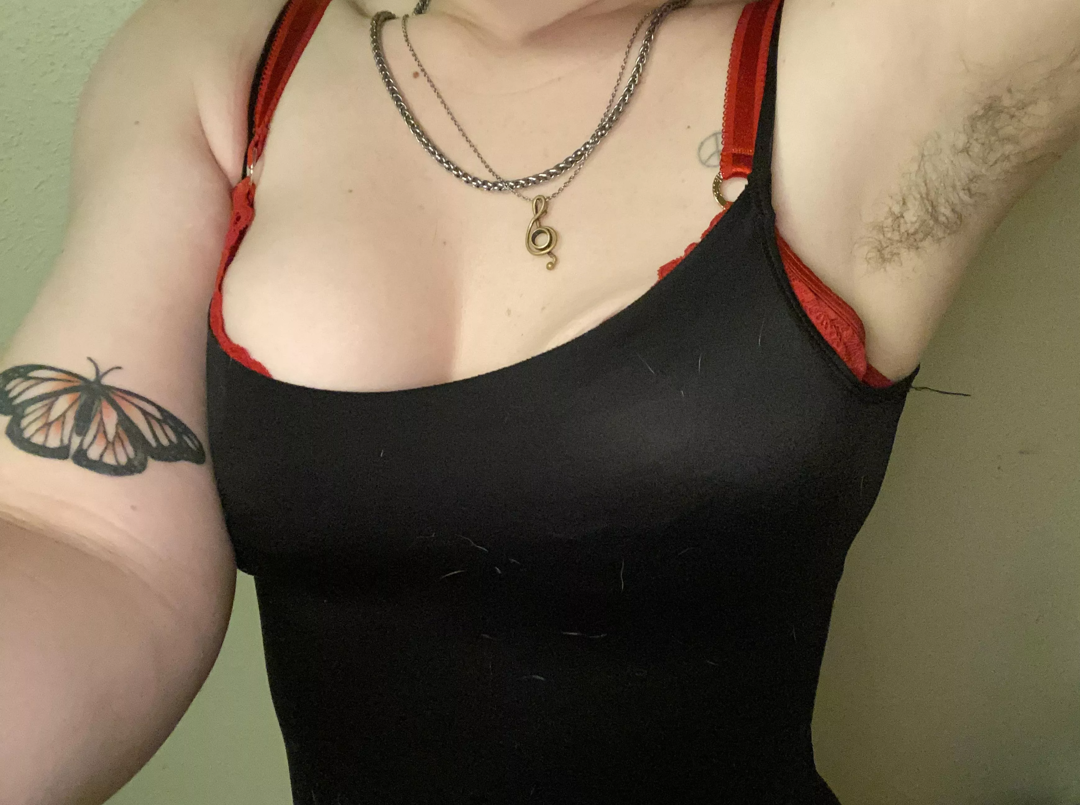 Nothing more freeing than armpit hair as a woman