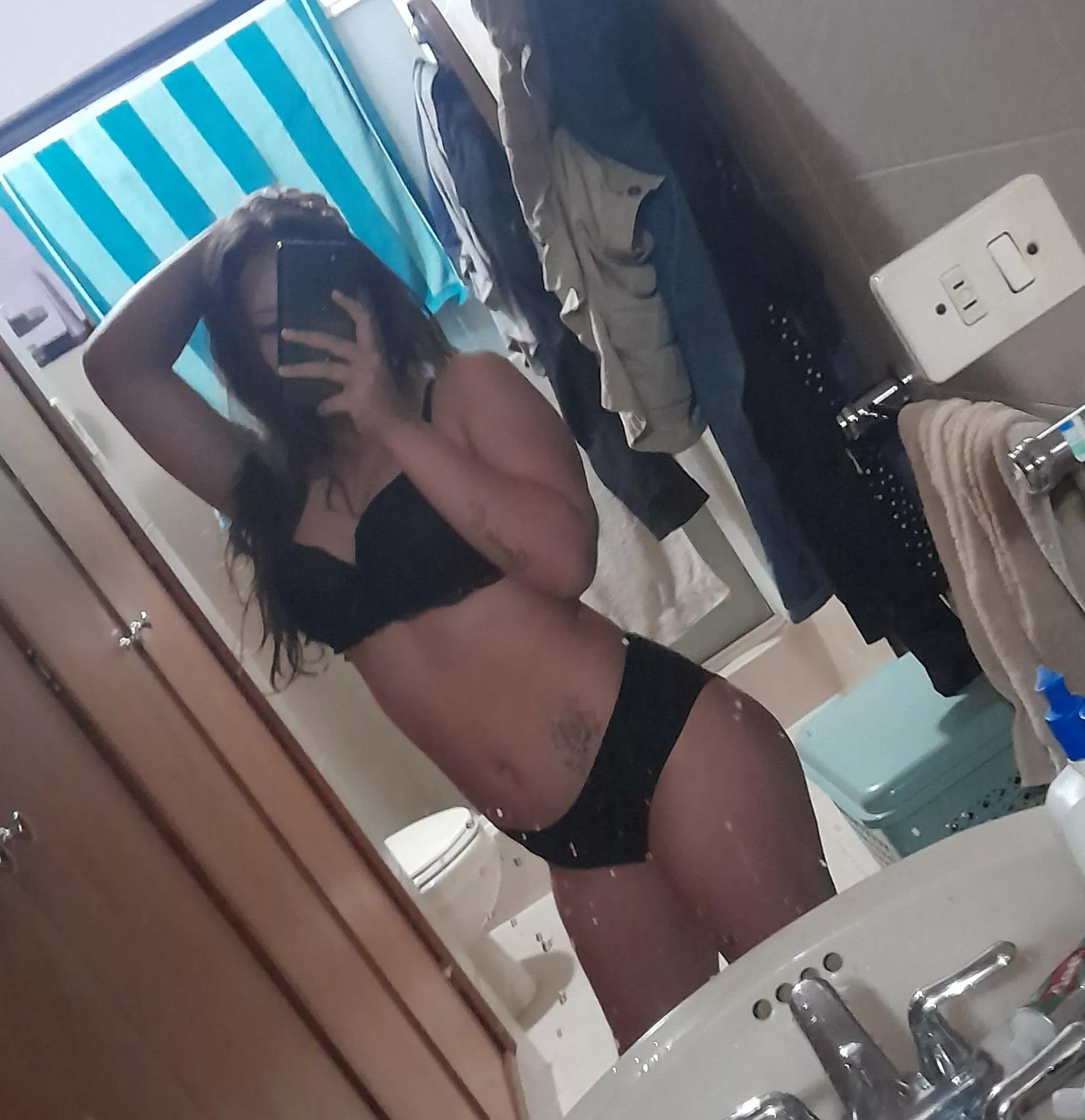 [Selling]🔥(20) years old [F] 🐇 latina lady looking for my SD♦️ (custom pics and vids 📸, private cam and sex tapes , sexting or GFE 🎀 ) i can verified ✔ Kik : Fanimendez_20 Snapchat : fanimendez354 (ONLY PAYPAL🤑)