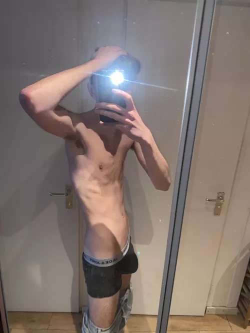 Should i be top or bottom:)