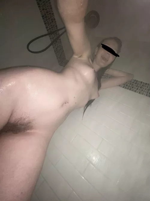 Shower time 🚿