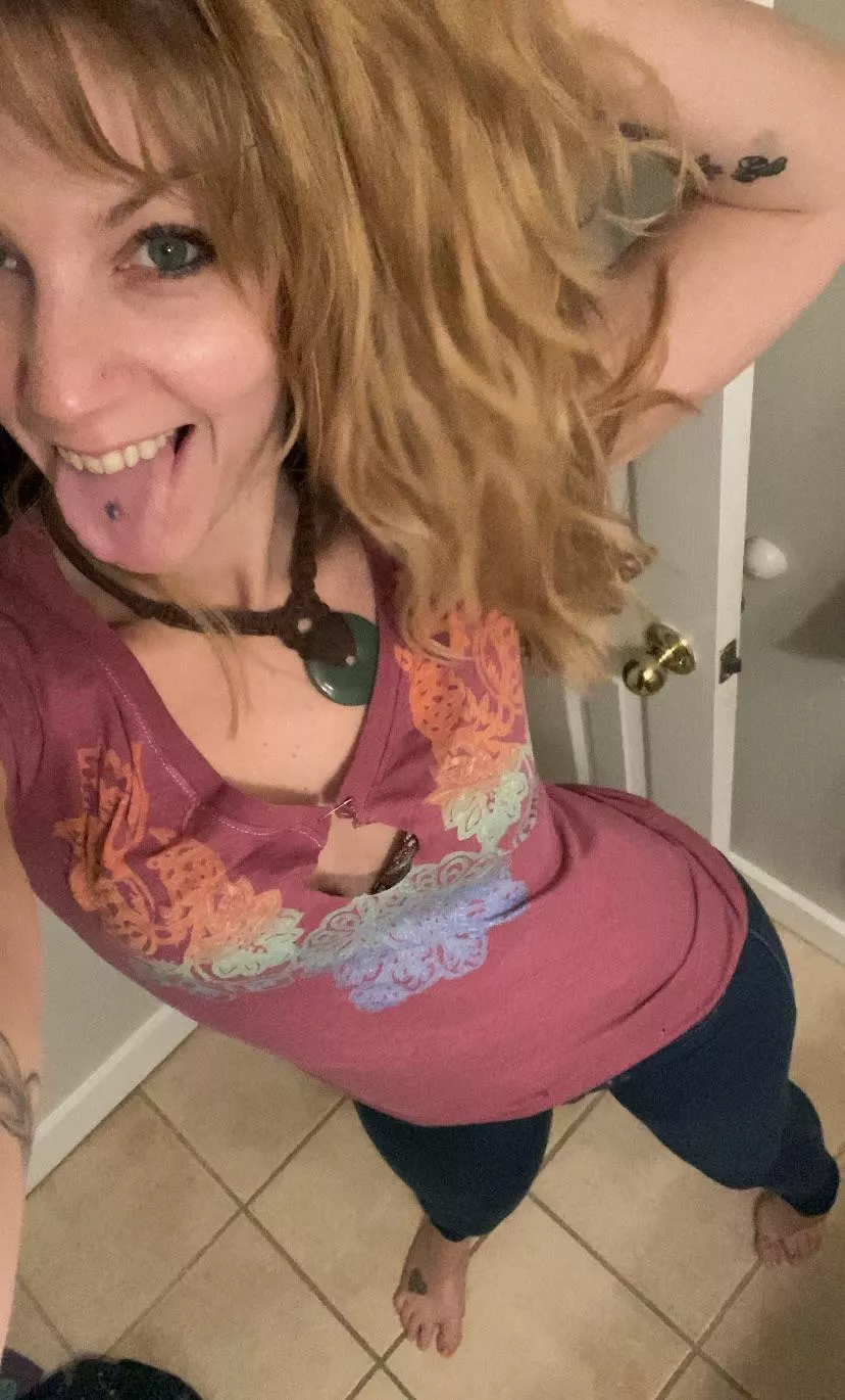 Silly and fully clothed and not sorrrrrry