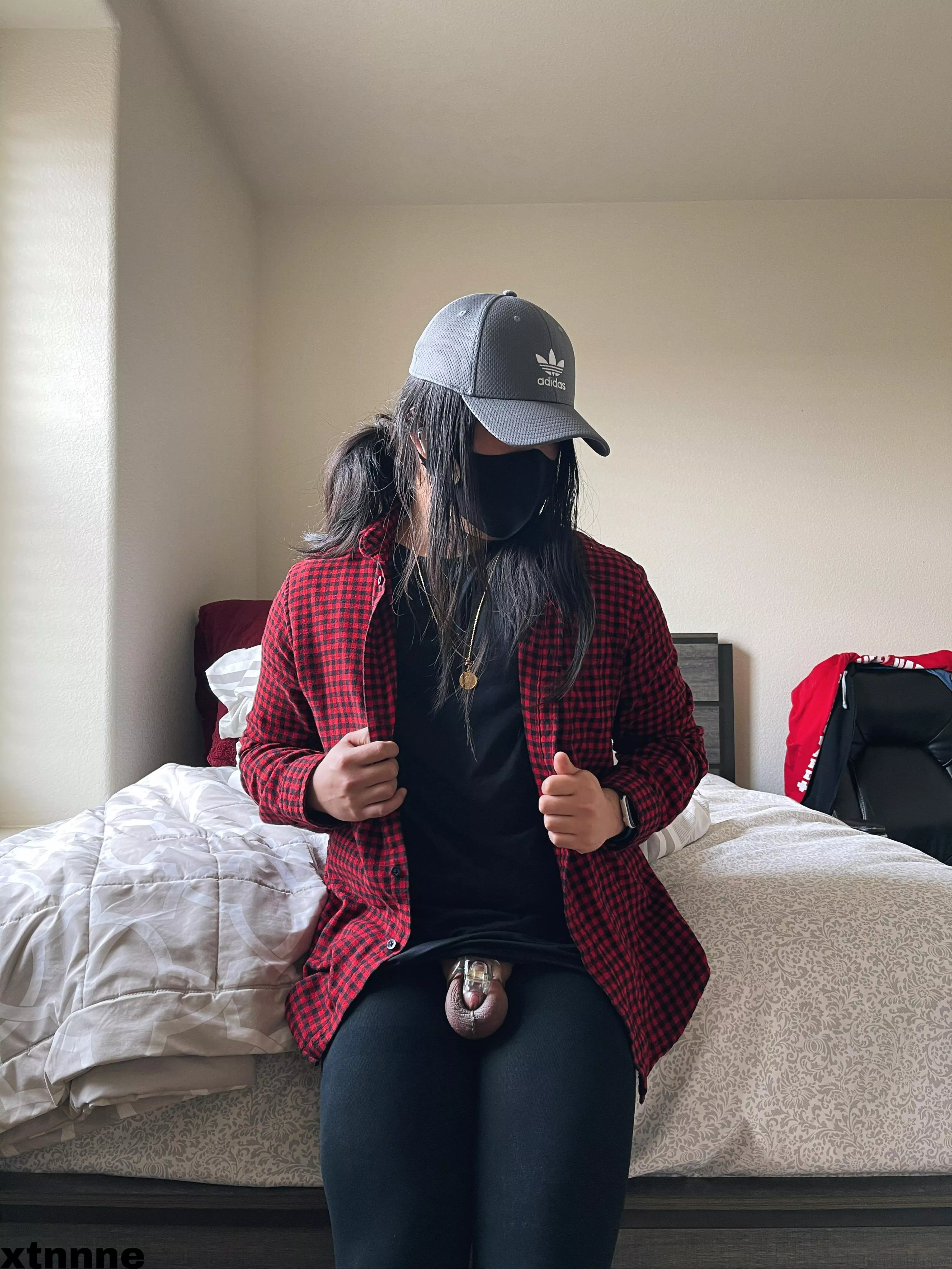 the cage feels like it's a part of me now 💕