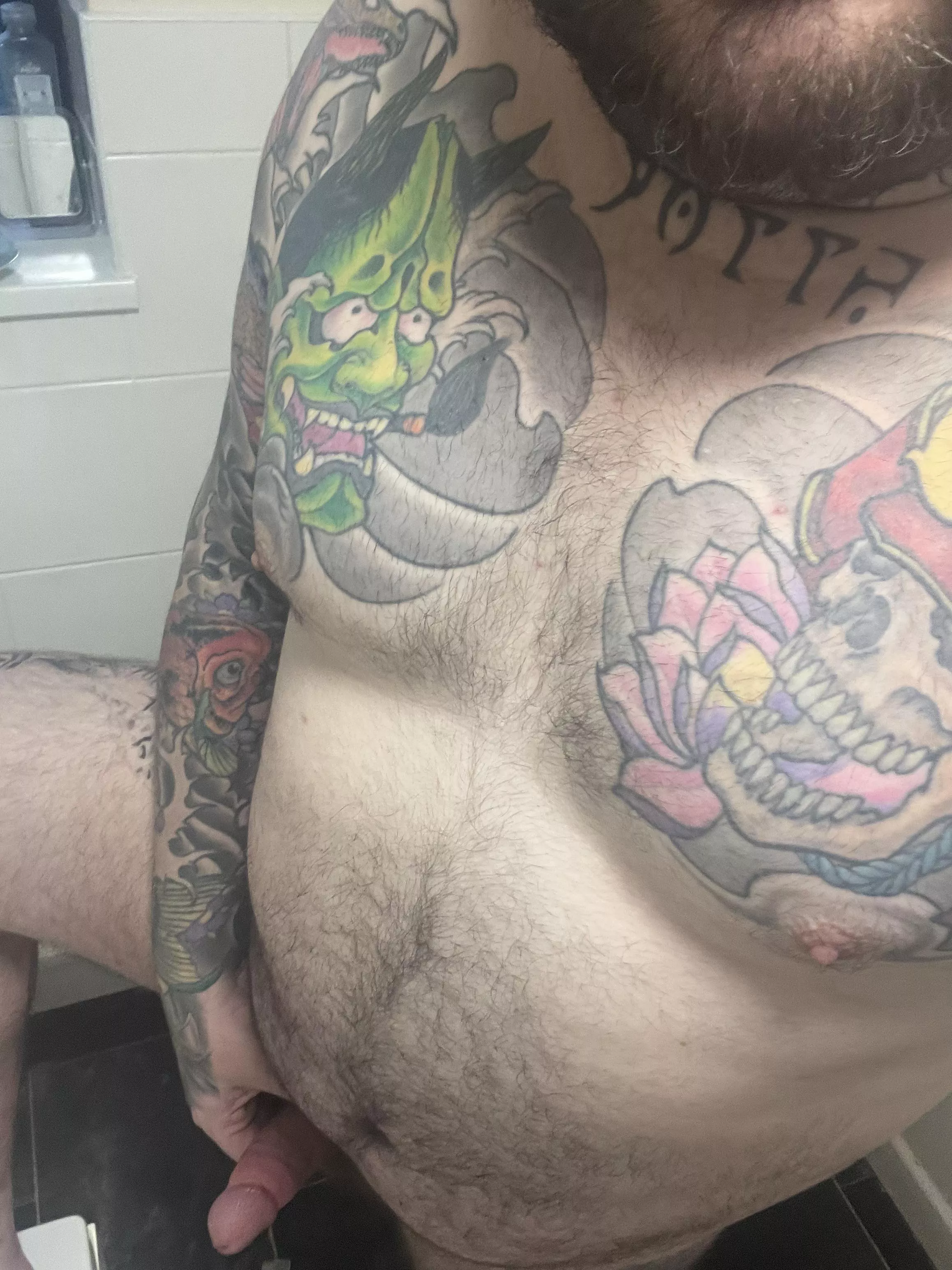 Time for a cool down after work 😘 any takers 😝