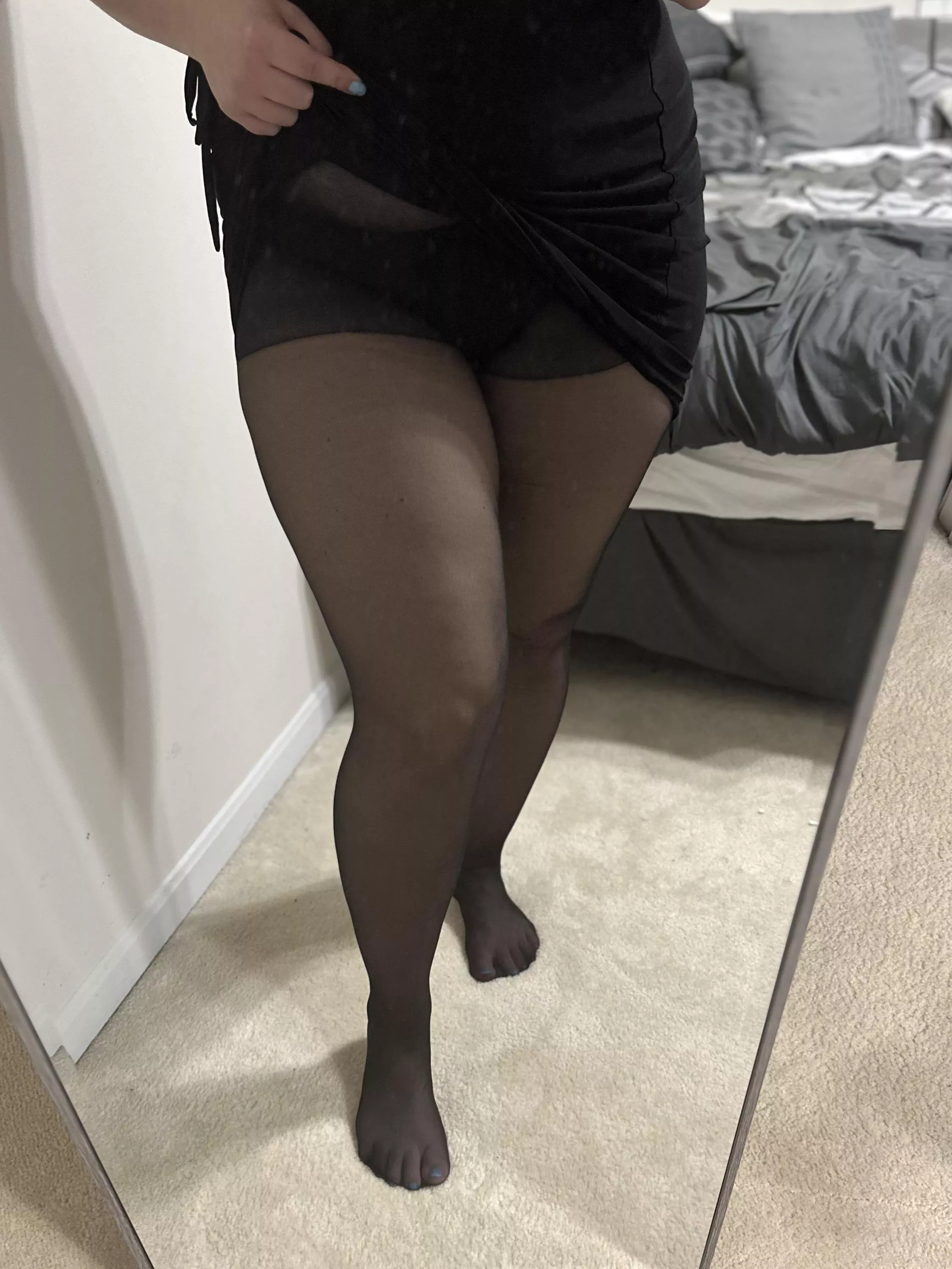 Want to come suck on my toes?