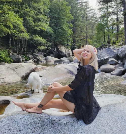 What a peaceful place with no one around 🍀🙈