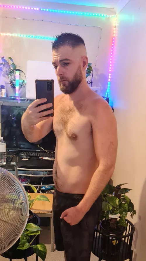 Working my butt off in the gym I can't see it please be kind? Stay safe