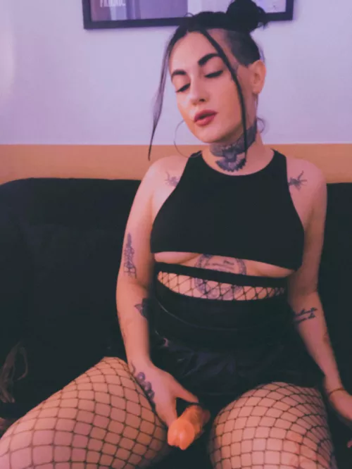 Would you let curvy goth teacher fullfil your fantasies?