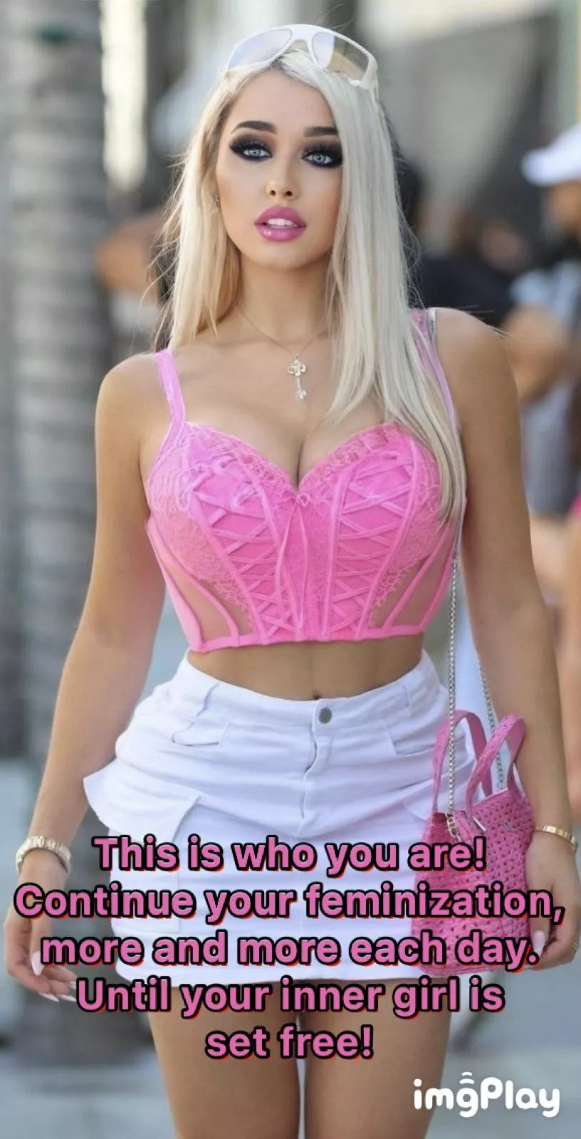 1% girlier each day keeps the masculinity away 💕👗