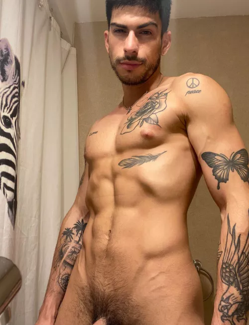 (21) Like if you don’t mind nudes in your dms