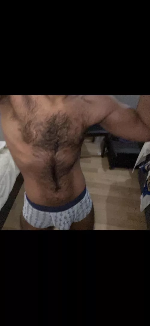 ‎‏29 dom top for or bottom manly looking/acting sub