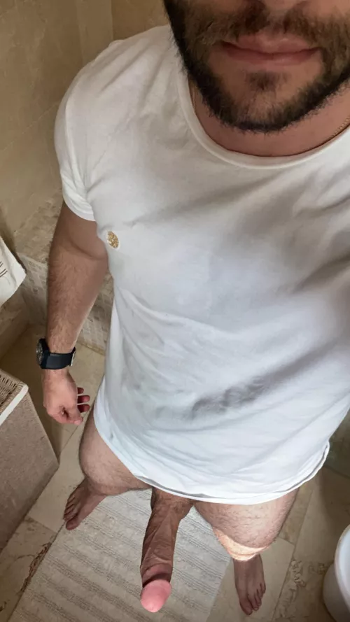 (32) Hey! Daddy’s eyes are up here