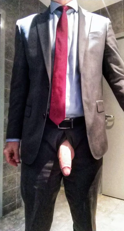 [50] A glimpse of what's under my suit