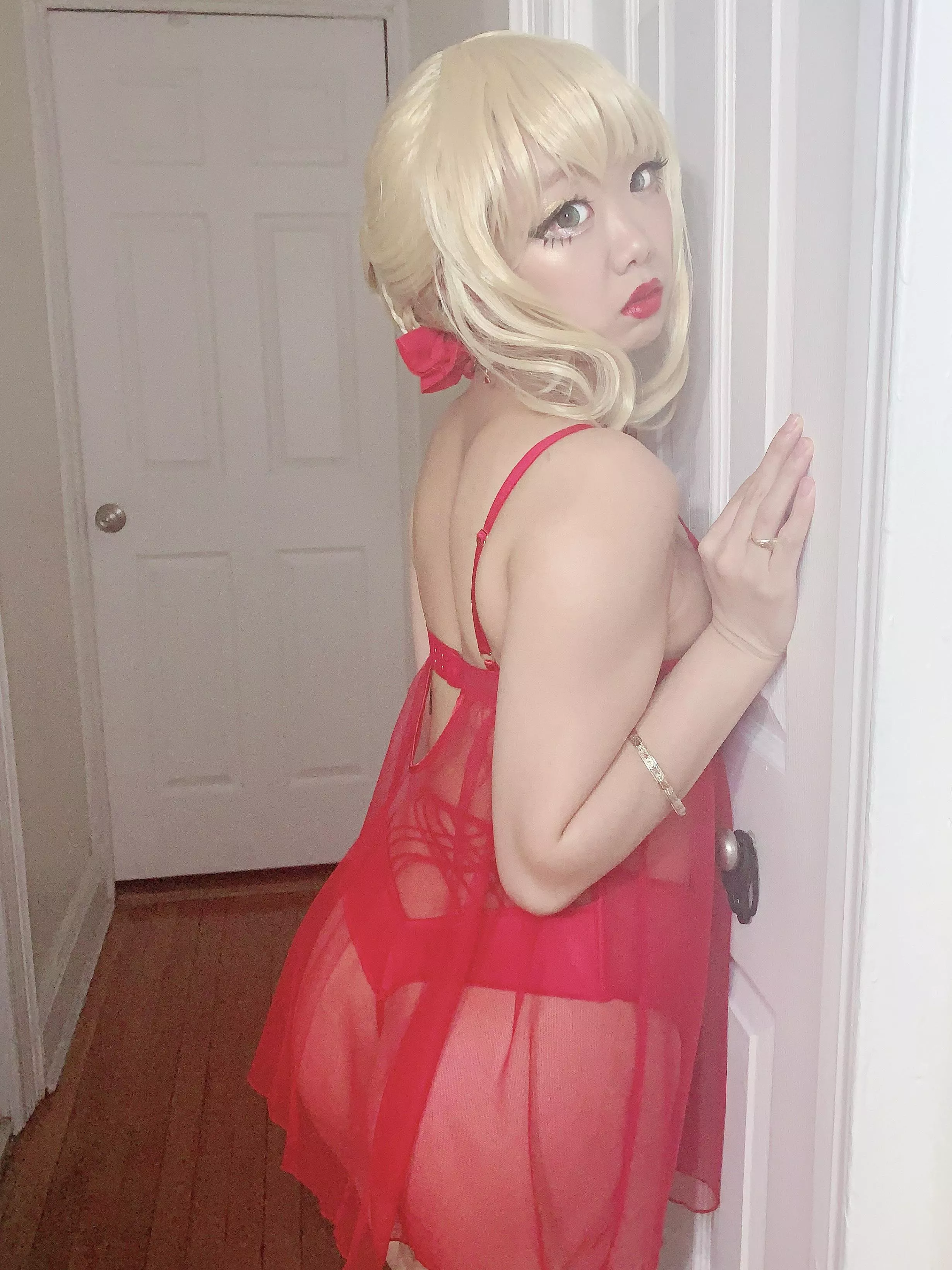 Anyone like cosplay girls?