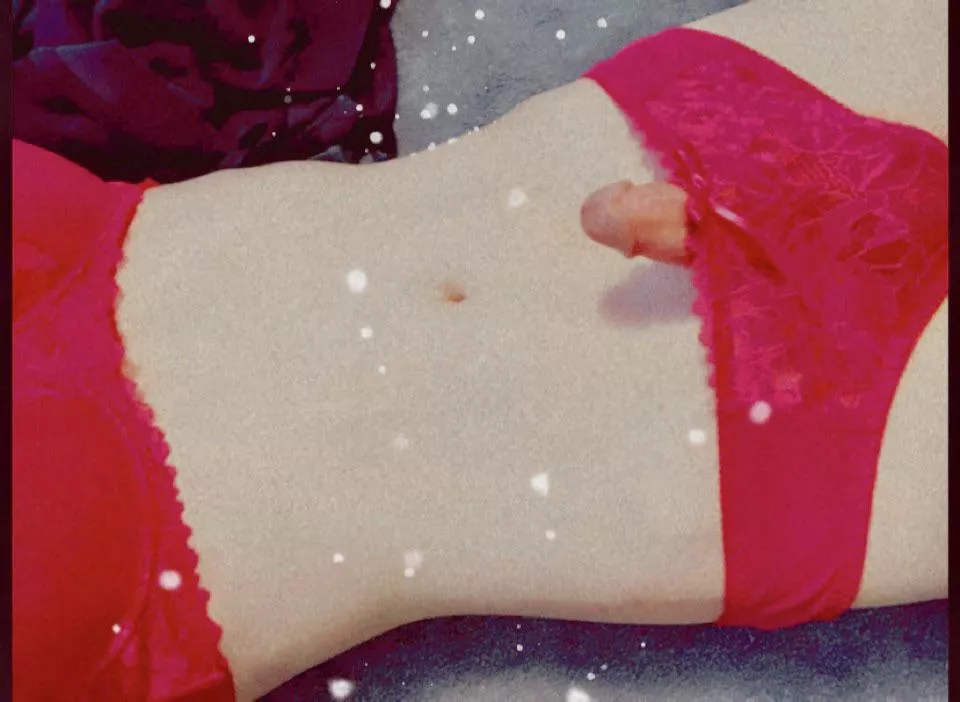 Anyone want to cuddle? 🥰💕