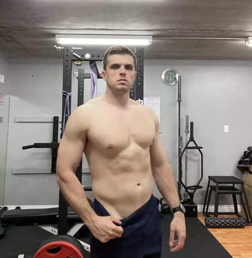 Been having fun working out lately. Lmk if you wanna see more