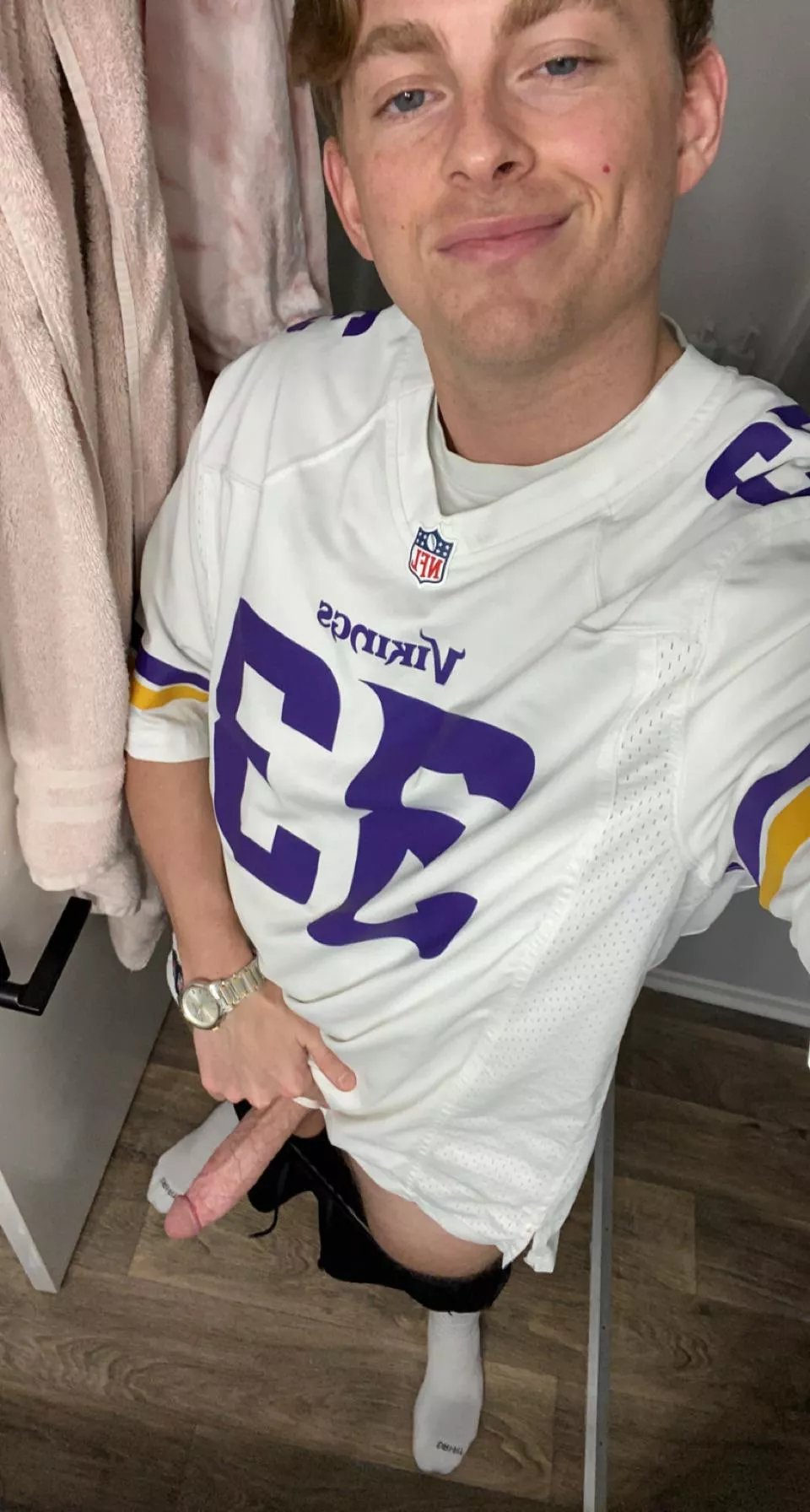 Blow me while I watch football?😏