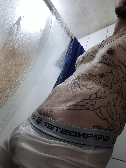 Bulge in shower 🚿 (24)