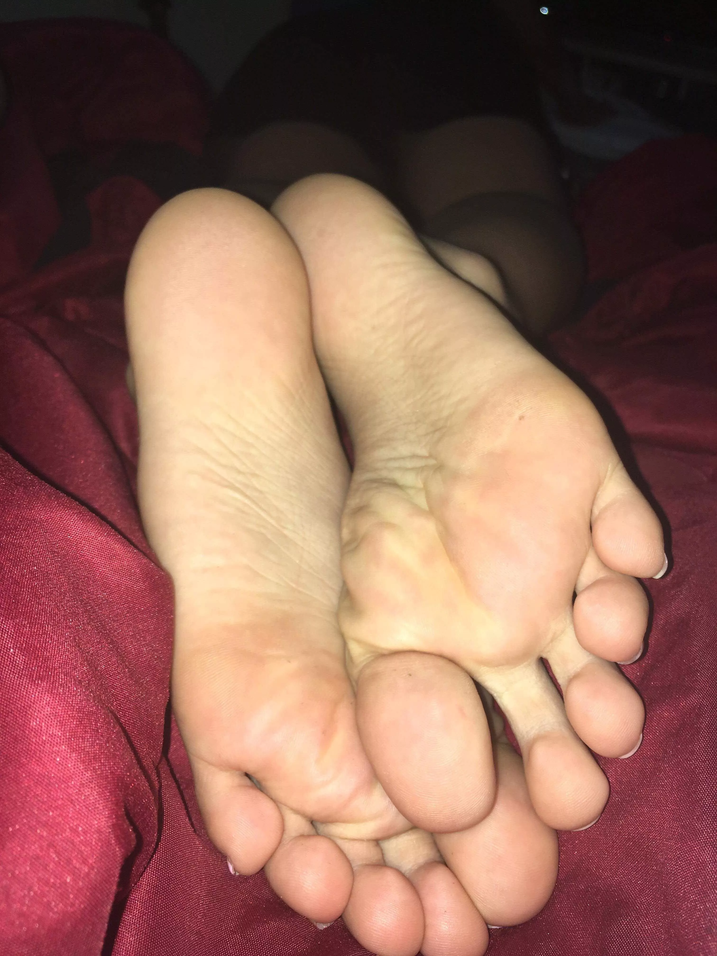 Bury your face in my Pali-Korean soles? 🥰