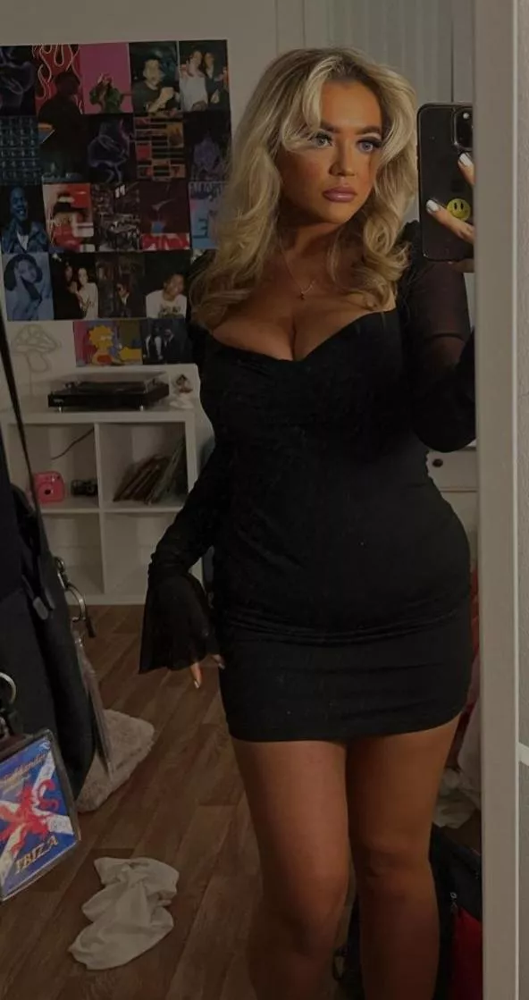 Busty LBD