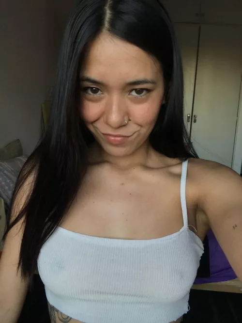 Can i send you braless selfie?