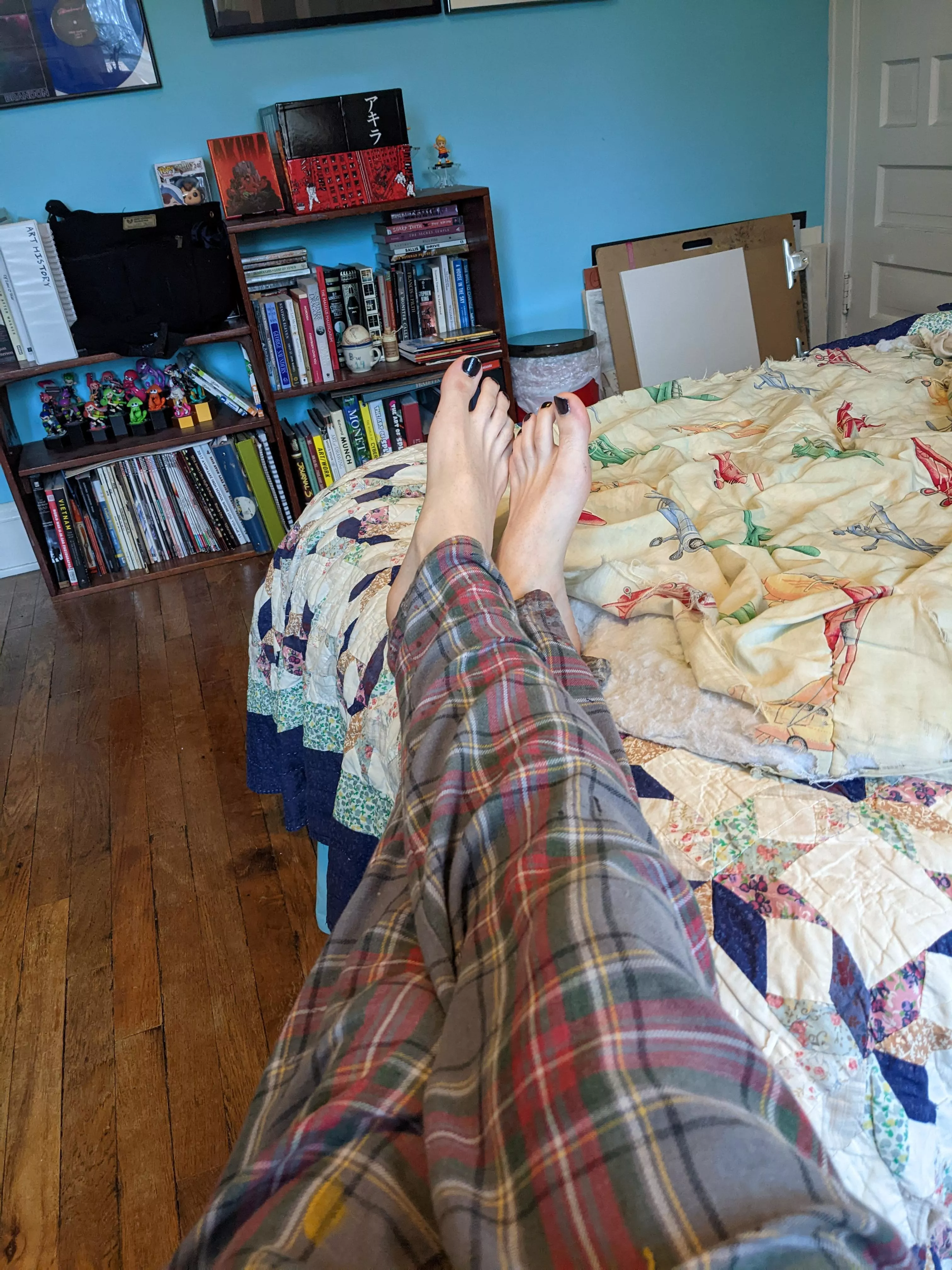 chilling with bare feet and pajamas 🥰