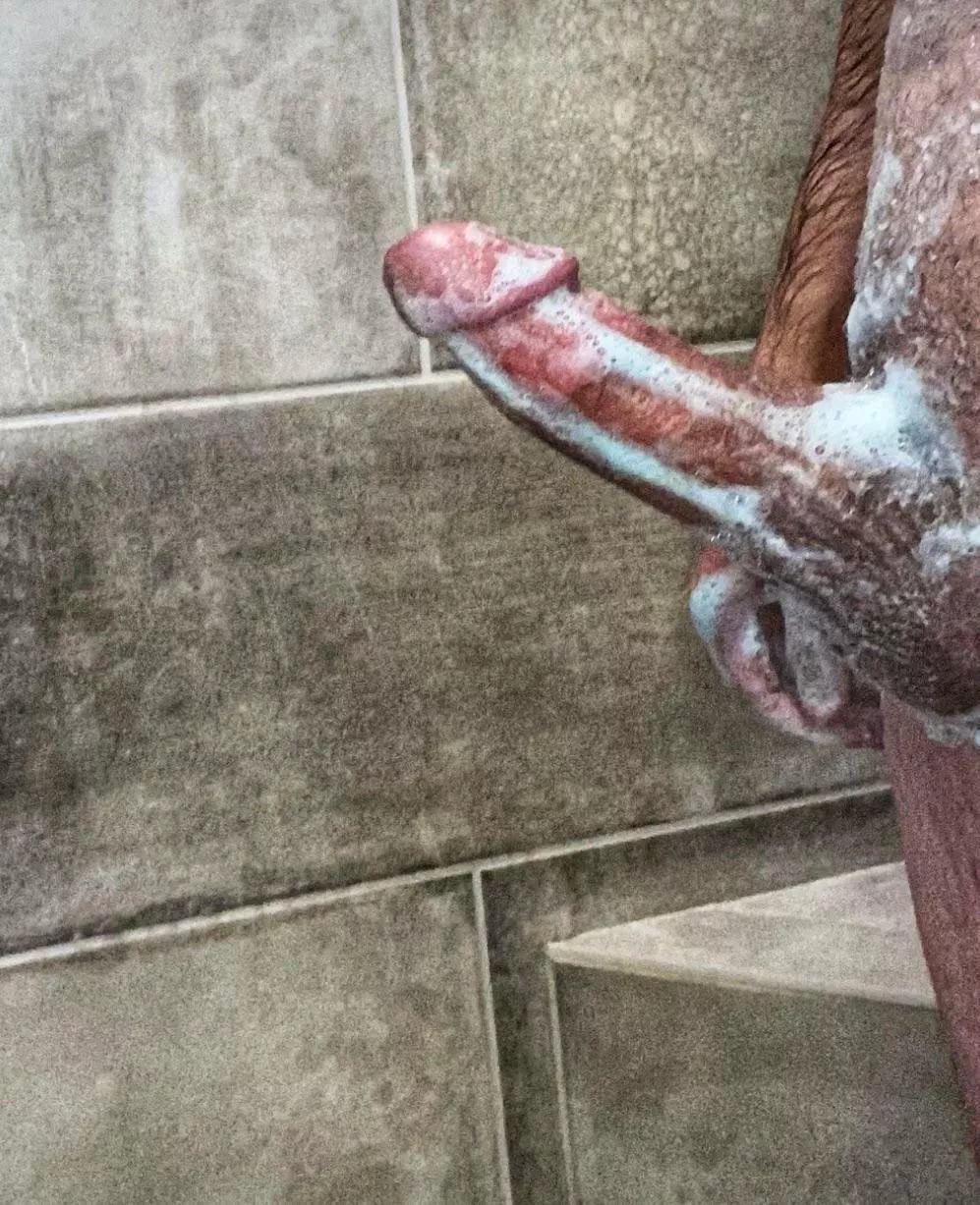 Come play in the shower (39)