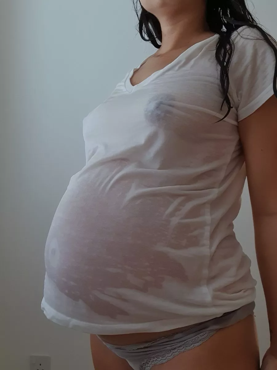 Could I still win a wet tshirt competition this pregnant?