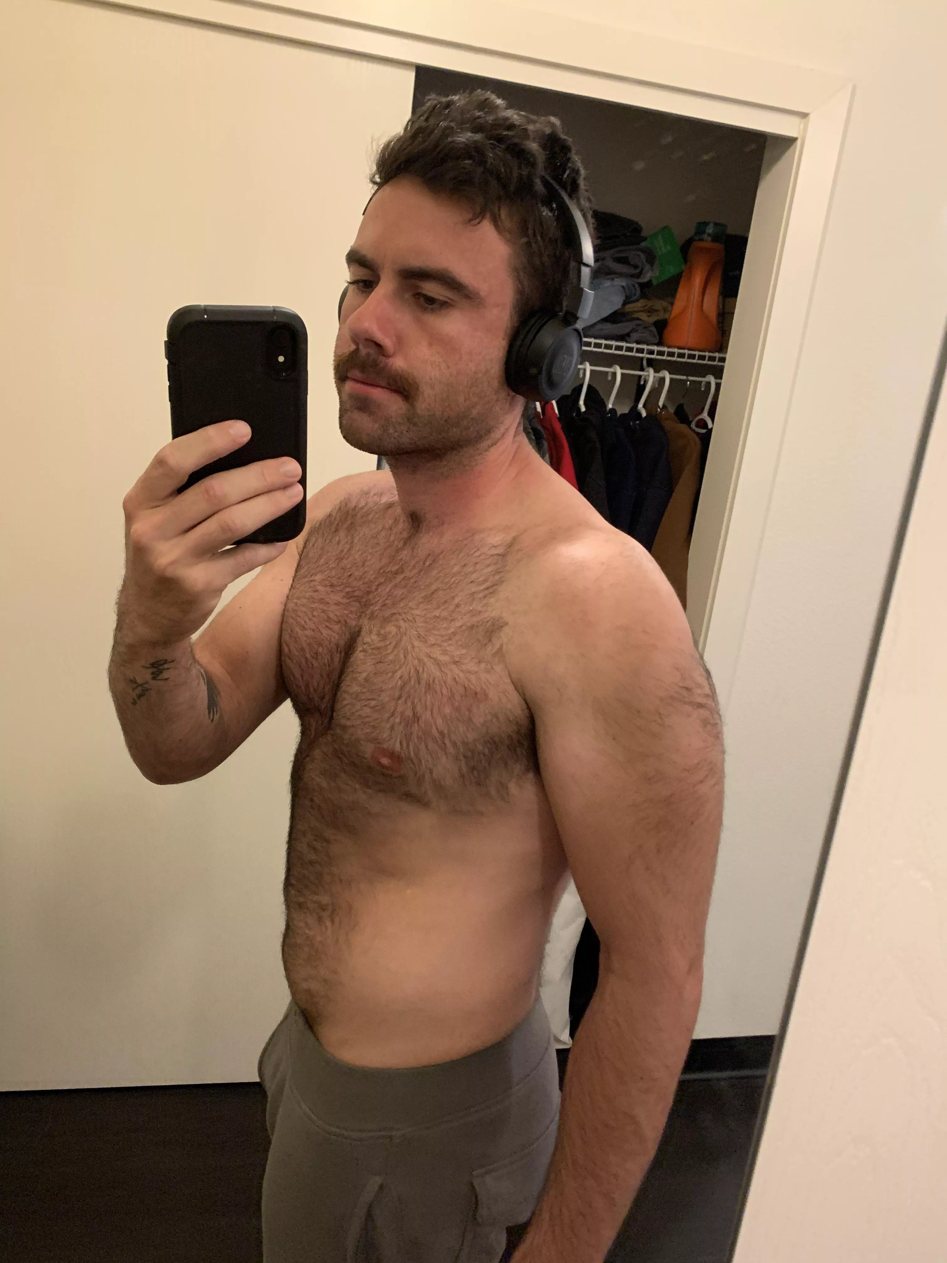 Dreamboat Annie by Heart on repeat. “No one knows the lonely one whose head is in the clouds.”