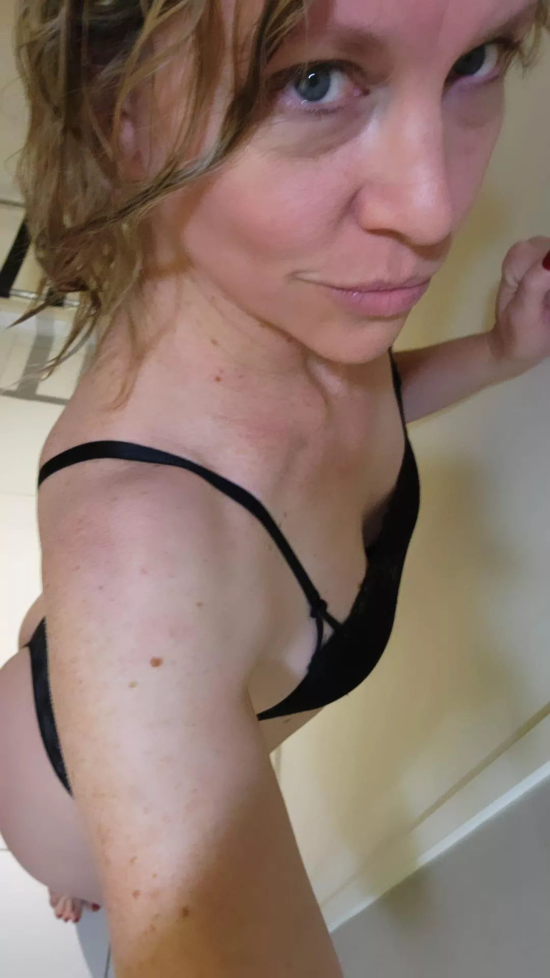 F47 In the mood to play..