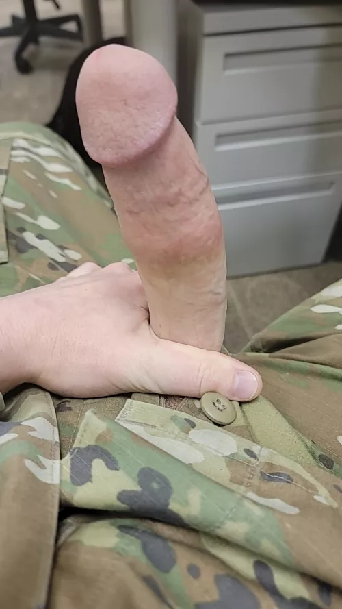 Feeling naughty at work. 😏🤫