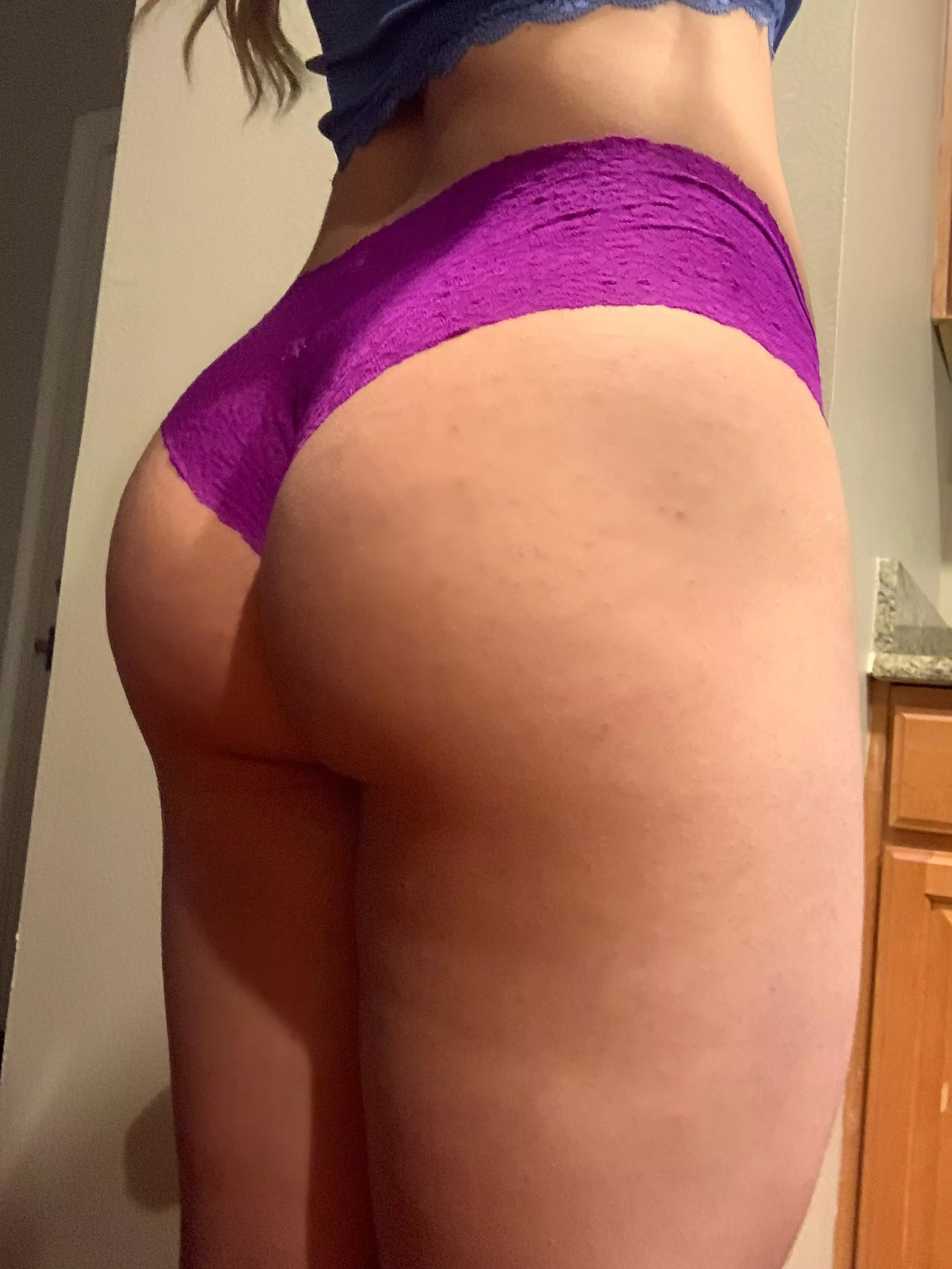 Good morning, my ass is already eating breakfast ☀️