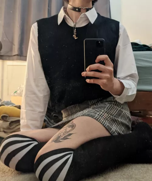 happy sweater vest sunday 🖤