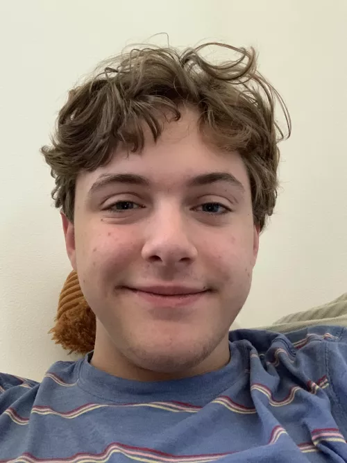 Hey! Anybody want to chat? (16M)