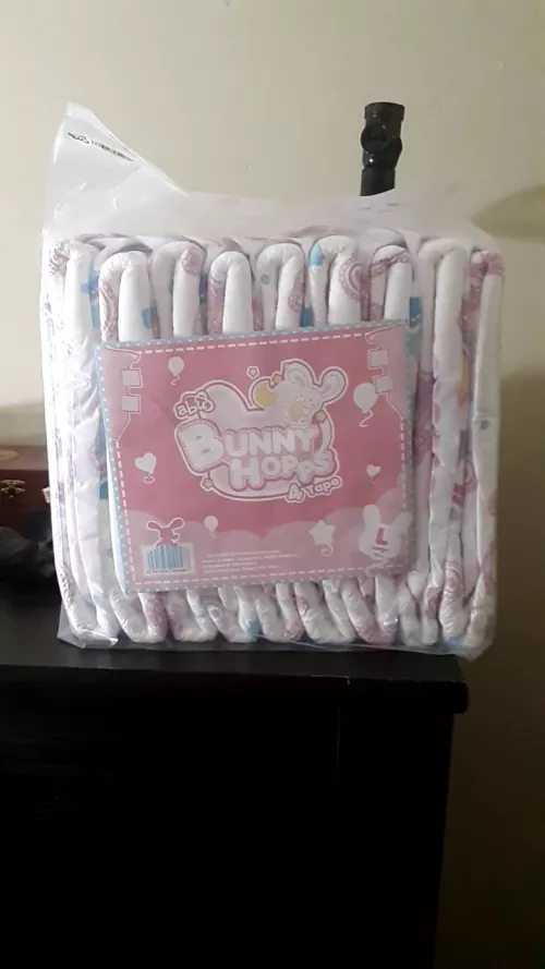 Heyyy Everybody!! I'm back, had to make a new account!!