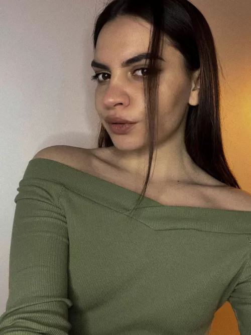 I can make your night magical, just tell me what you want 💋