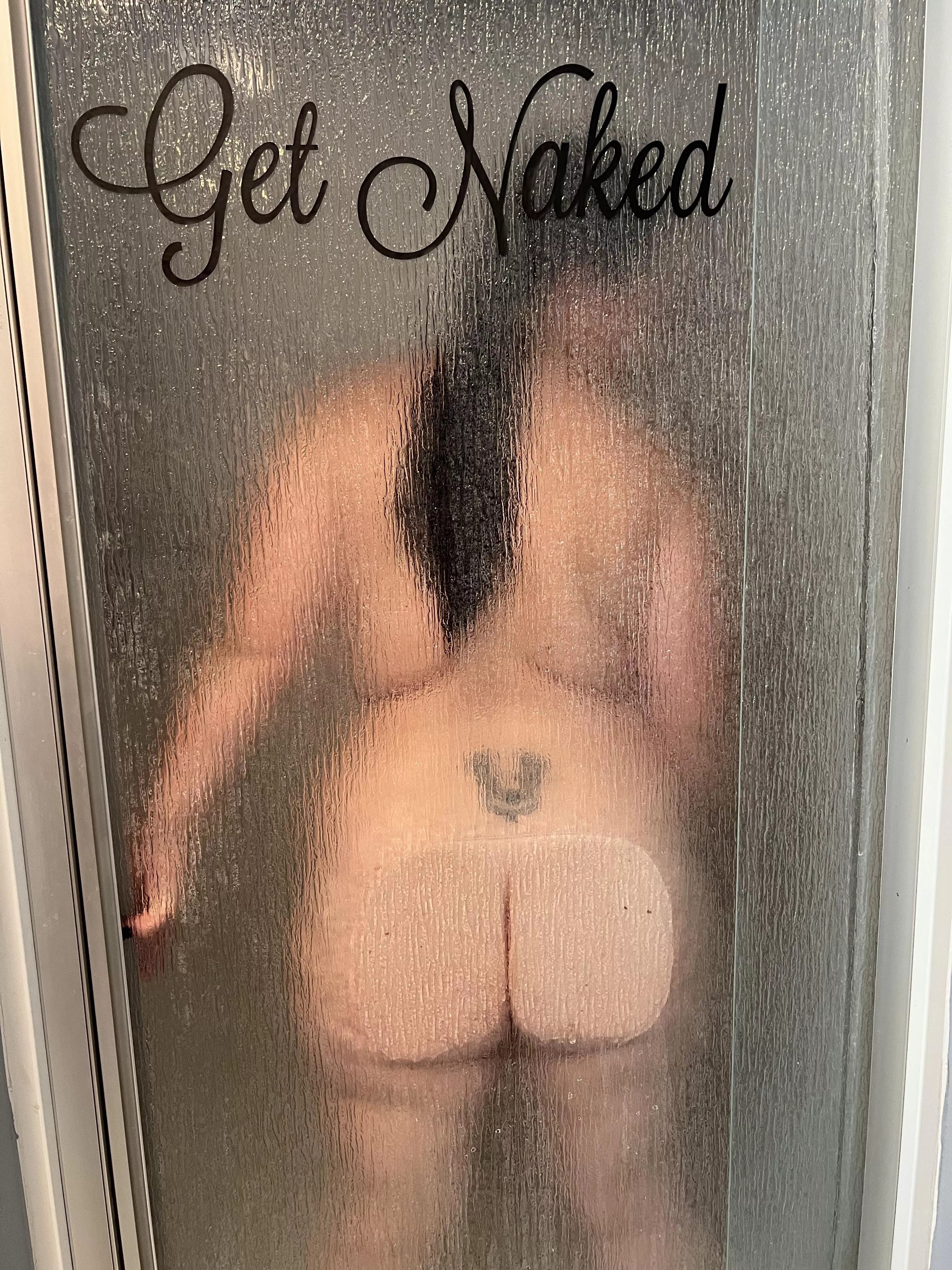 I love a good shower (OC)