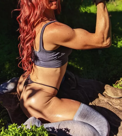 I love to be strong and fit girl, always 💪