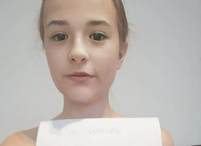 I wanna drown in piss 😳