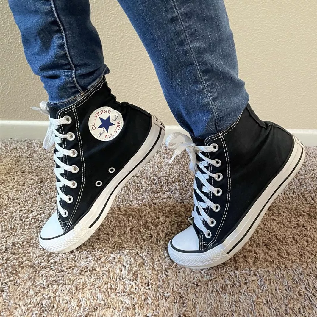 I wish I can have more fun for the holidays, but no money to buy shoes😰 here’s my shoes from 6 years ago