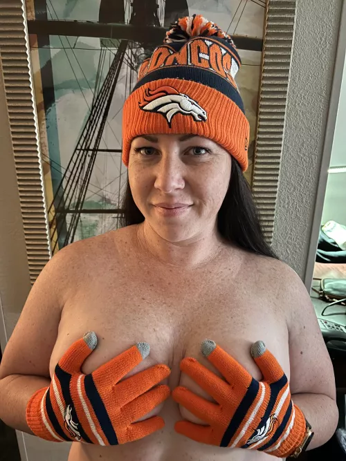 It’s game day! (OC)