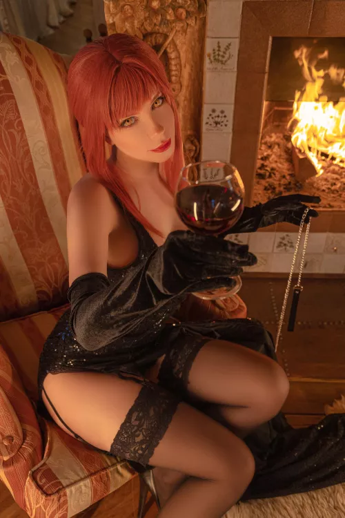 Makima cosplay by Caterpillarcos