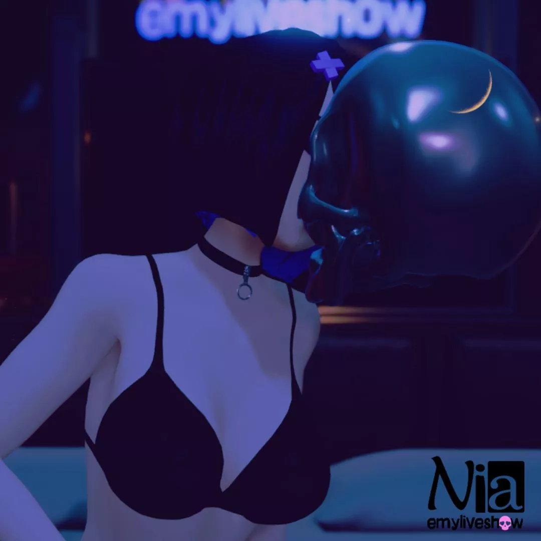 Me and Mr. Skully making out when it could've been you and me instead💙 https://chaturbate.com/emyliveshow