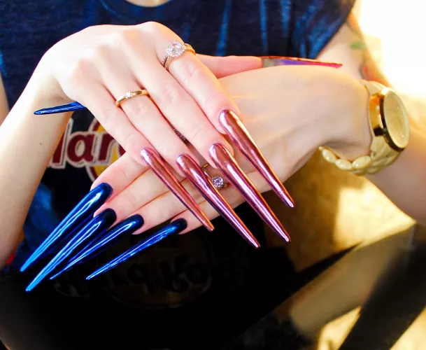 My new extra long shiny nails