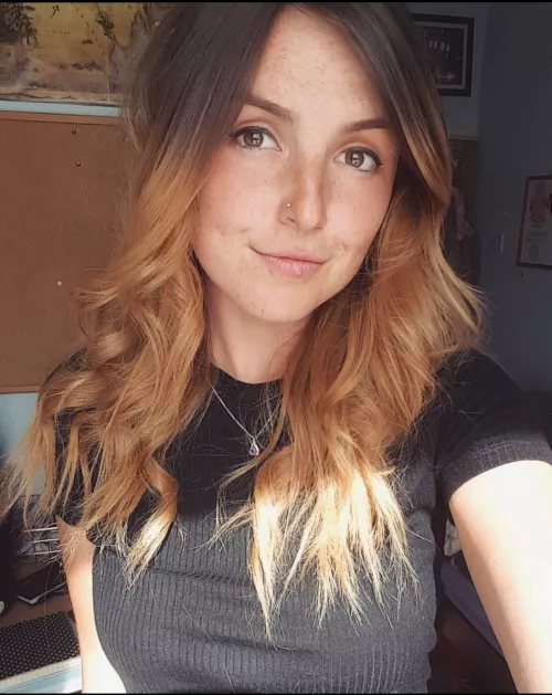 (OC) cum tribute this pic pls daddies 💦💦🥵 I love seeing thick cum all over my face...