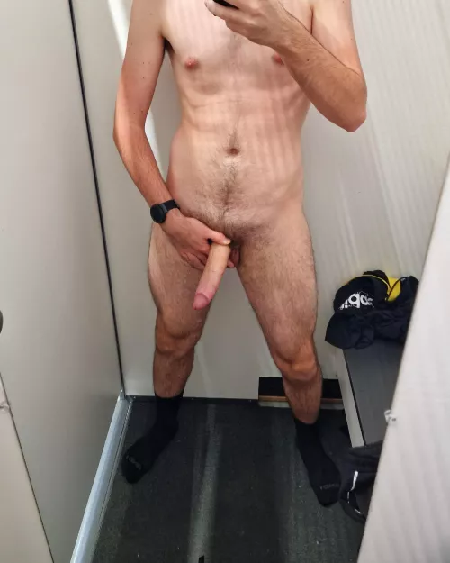 round 2 in the changing room anyone?