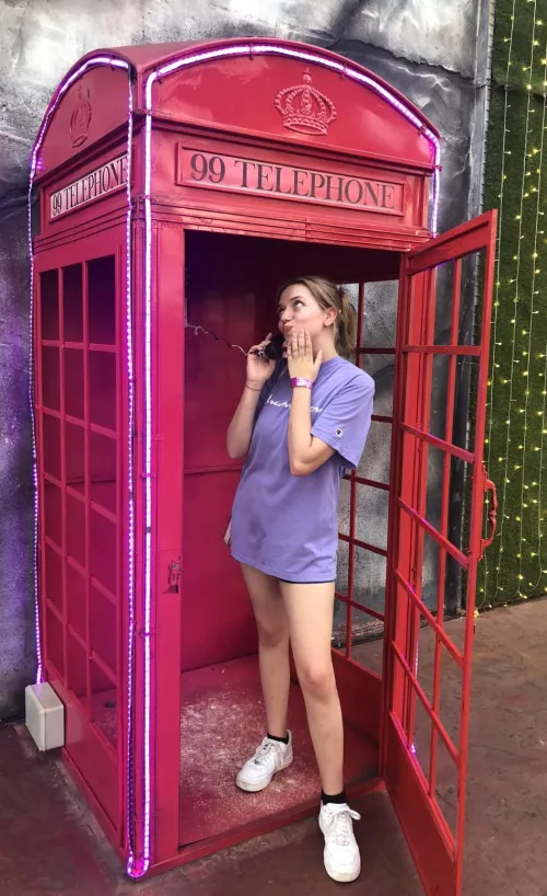 [selling] Anyone wants an online GF experience? 20 F here! Verified on r/girlsgonebitcoin and r/selfie