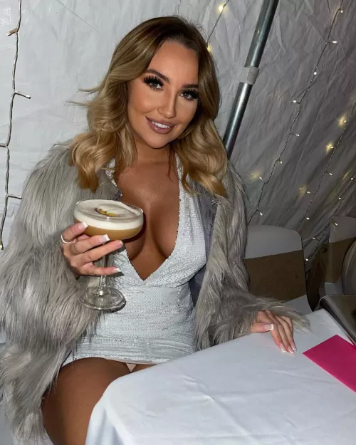 showing those panties