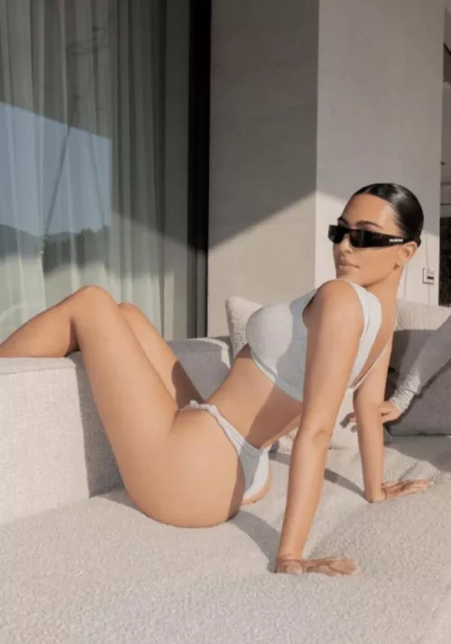 Simply sexy 🍑😍