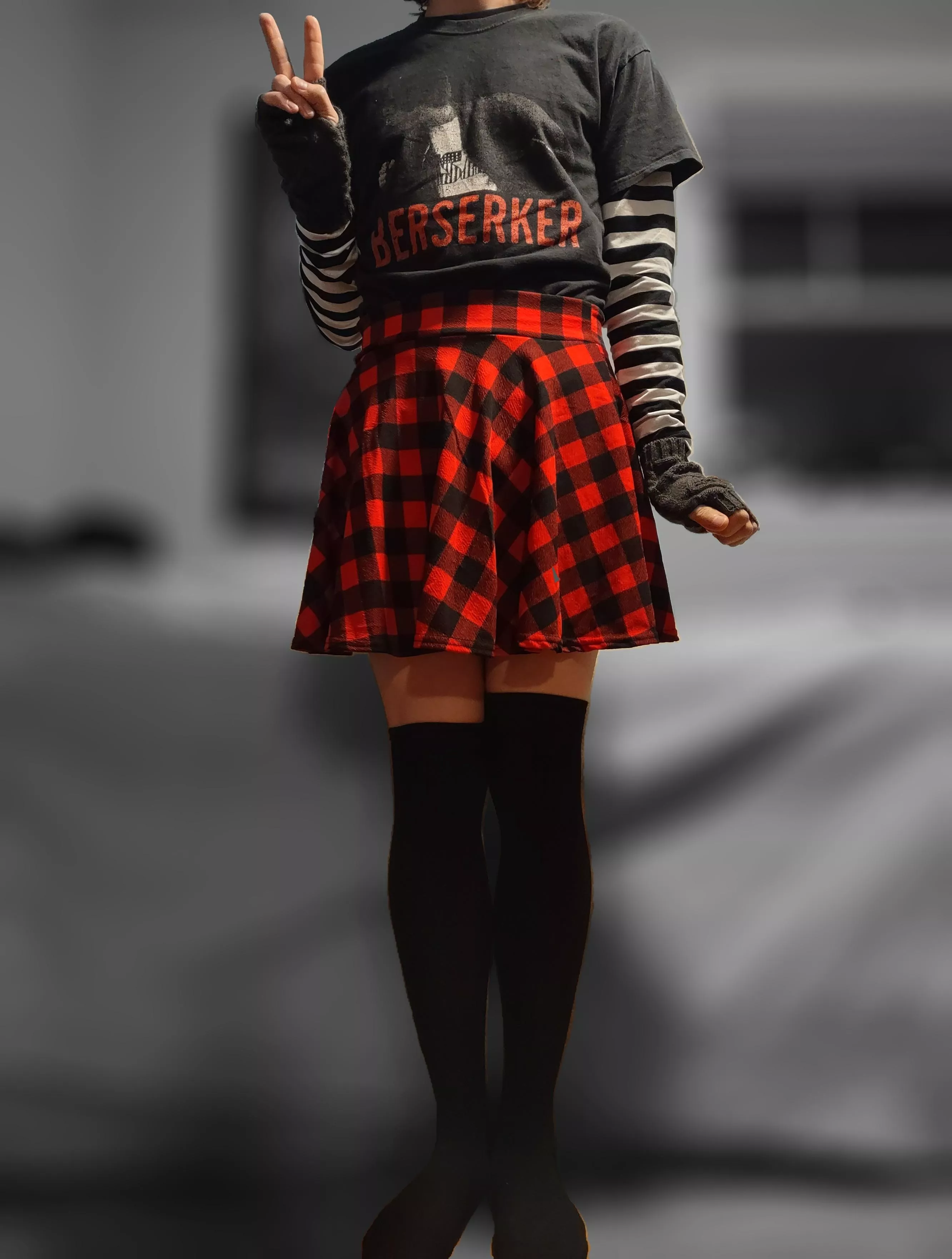 somebody hold this femboy punk?