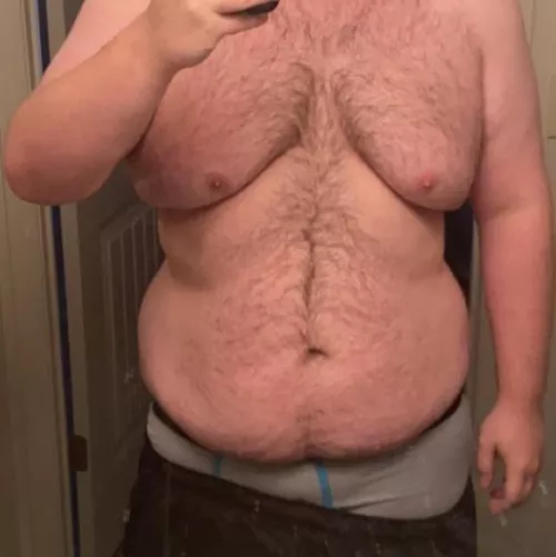 Someone come appreciate this chubby body